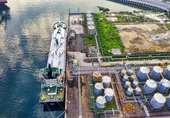 Port infrastructure supporting the transition to green maritime fuels